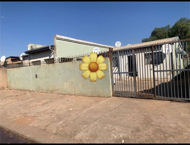 6 BEDROOM HOUSE FOR SALE IN SEDIBENG